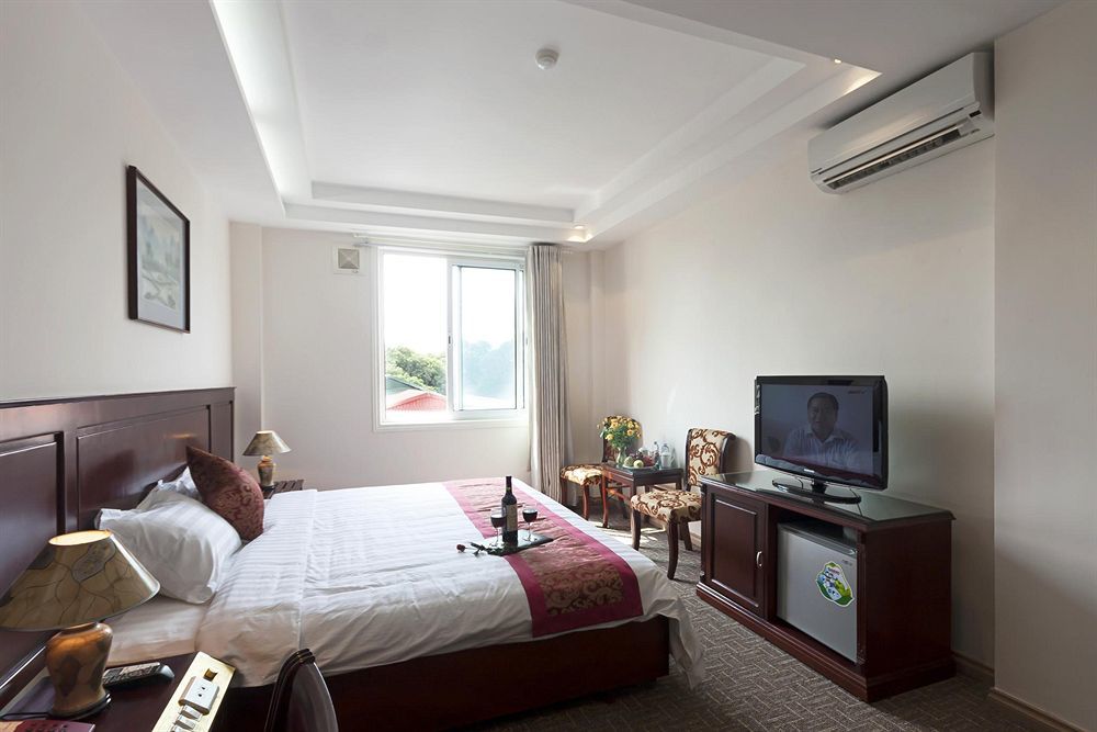 Bonsella Hotel Hanoi Exterior foto